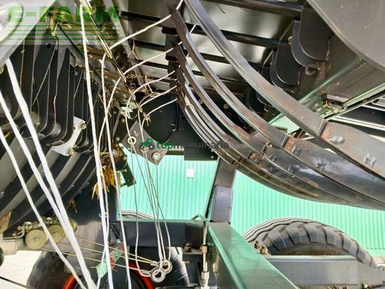 Empacadora gigant - Claas - quadrant 3400 rc