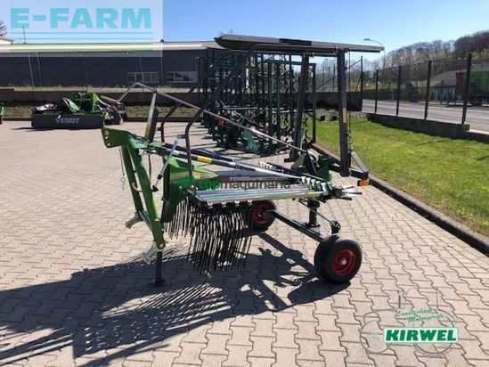 Rastrillo - Fendt - former 351
