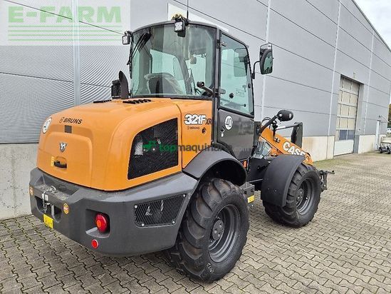 Minicargadora - Case IH - 321f hs xr evo