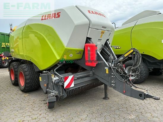 Empacadora gigant - Claas - quadrant 5200 fc tandem