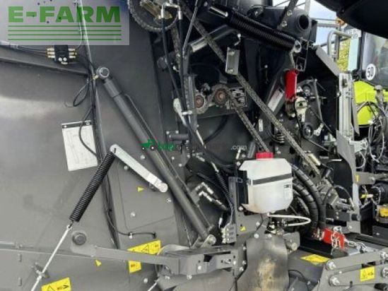 Empacadora gigant - Claas - variant 560 rc trend claas run