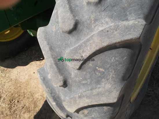 Tractor agrícola - John Deere - 6820 con pala 