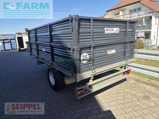 Volquet - Farmtech - brt55 zul gg 6000 +cos + aufsatz