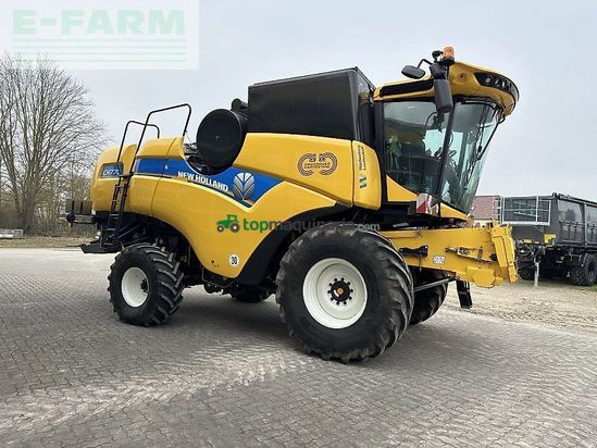 Cosechadora de Cereal - New Holland - ch 7.70