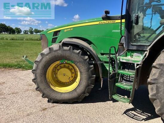Tractor agrícola - John Deere - 8245r *powr shift 16/5* erst 8700 bh