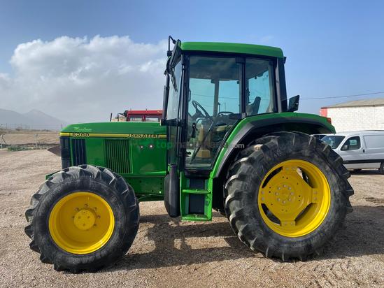 Tractor agrícola - John Deere - 6200