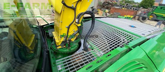 Cosechadora de Cereal - John Deere - 8600