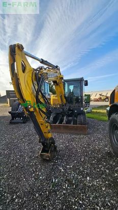 Excavadora - New Holland - e60c