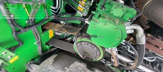 Cosechadora de Cereal - John Deere - 9700