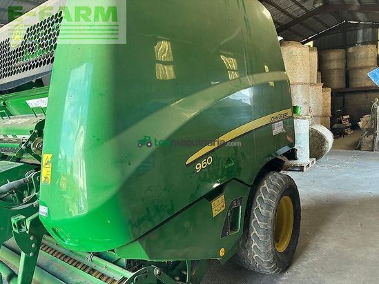 Empacadora gigant - John Deere - 960