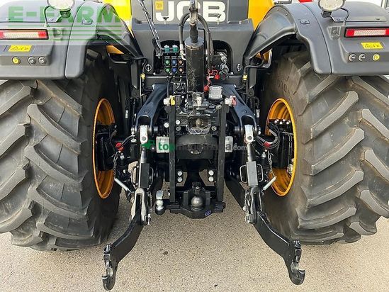 Tractor agrícola - JCB - fastrac 4220 v-tronic 65 km/h