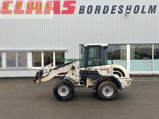 Minicargadora - Schaeff - skl 824