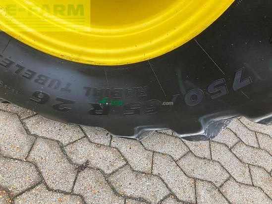 Cosechadora de Cereal - John Deere - s690