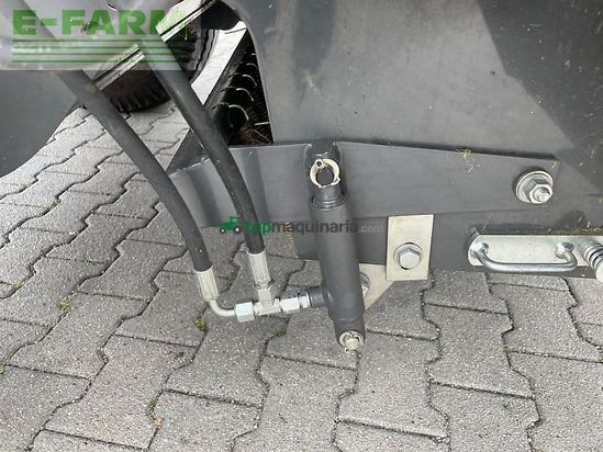 Empacadora gigant - Claas - rollant 520 rc