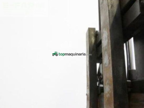 Elevadora - Linde - e 18 ph evo 386-02