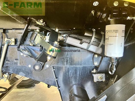 Cosechadora de Cereal - New Holland - tc 5070
