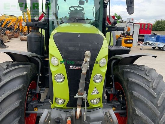 Tractor agrícola - Claas - 650 arion tractor (st25367)