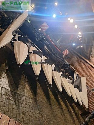 Cosechadora de Cereal - Oros - cornado / macdon c