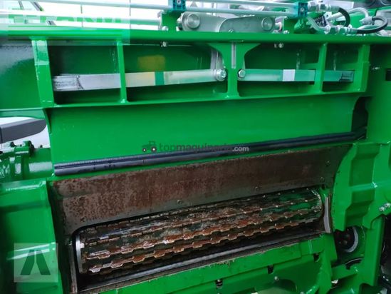 Cosechadora de Cereal - John Deere - 9900 i