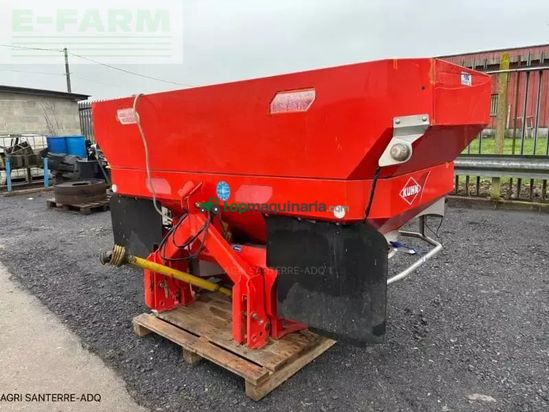 Esparcidor - Kuhn - axis 401 w