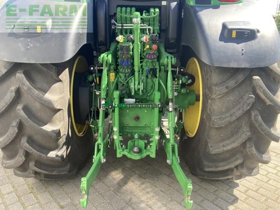 Tractor agrícola - John Deere - 6r215