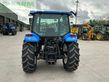 Tractor agrícola - New Holland - t5040 tractor (st25992)
