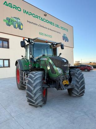 Tractor agrícola - Fendt - 724 PROFI 