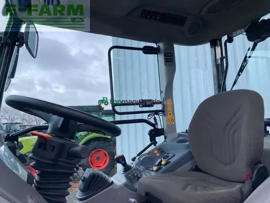 Tractor agrícola - Claas - nexos 240 s