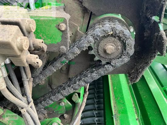 Empacadora gigant - McHale - f5600