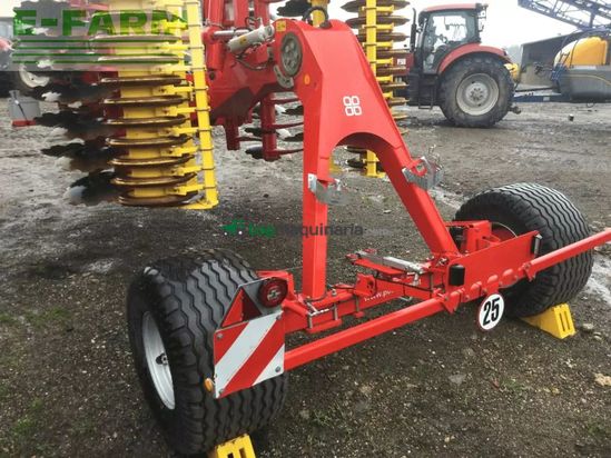 Cultivador - Pöttinger - terradisc 6001t