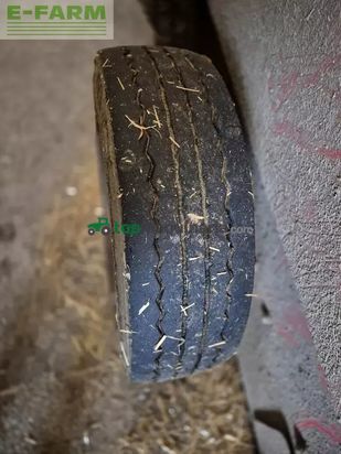 Esparcidor - Kuhn - altor 7560