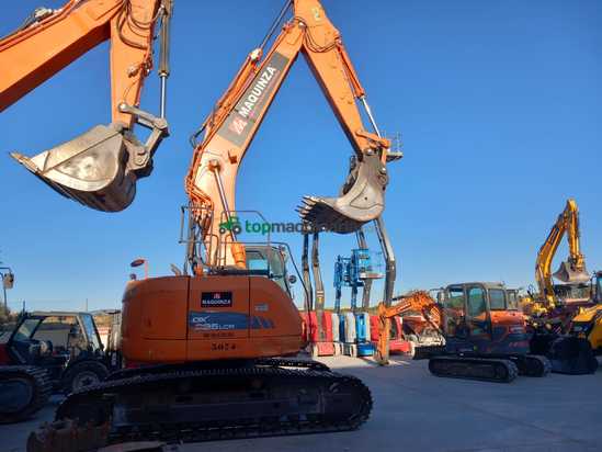 Excavadora DOOSAN DX235LCR