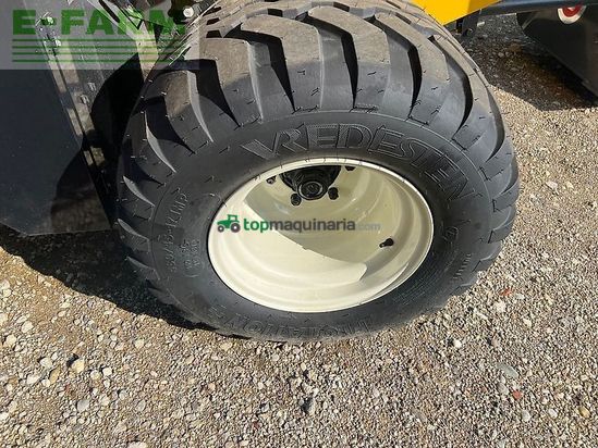 Empacadora gigant - New Holland - roll-bar 125 rotor cutter