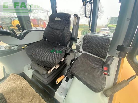 Tractor agrícola - Challenger - mt 575b