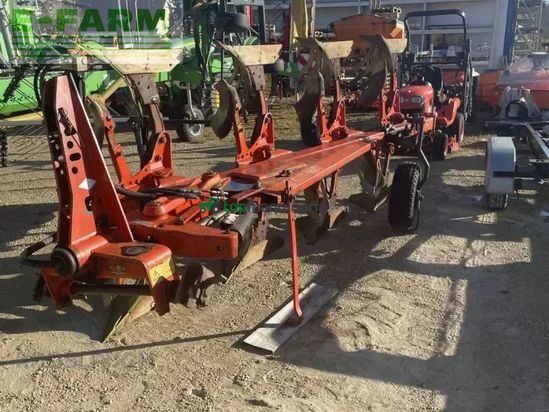 Arado - Kuhn - vari master 120