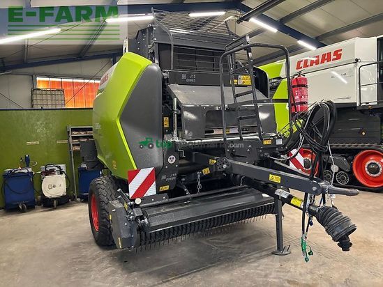Empacadora gigant - Claas - variant 585