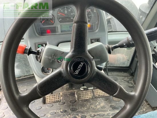 Tractor agrícola - Valtra - n 123