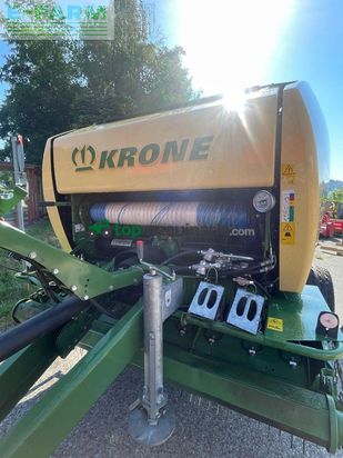 Empacadora gigant - Krone - comprima v 150 xc