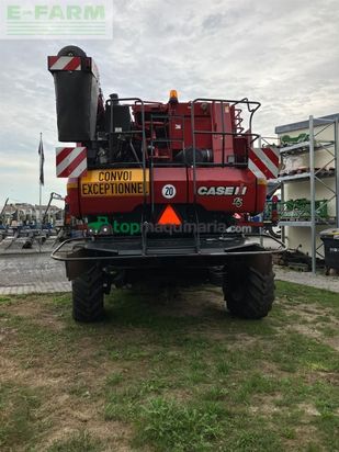 Cosechadora de Cereal - Case IH - axial flow 6130