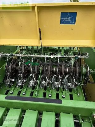 Empacadora gigant - Krone - 1270 xc