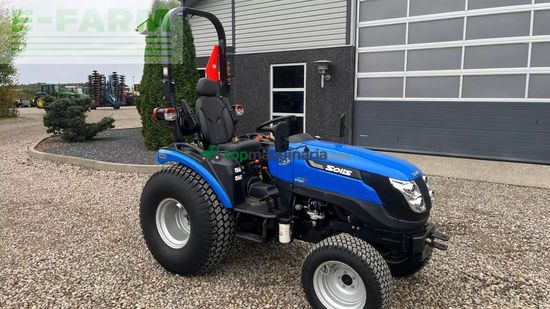 Tractor agrícola - Solis - 26 hst hydrostat turf hjul.