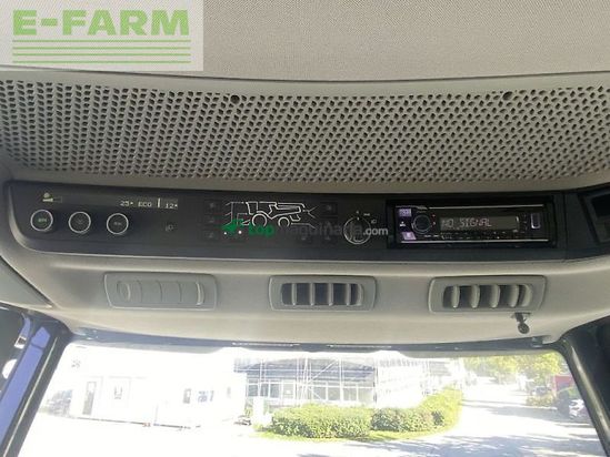 Cosechadora de Cereal - Claas - trion 530 mit vario 620