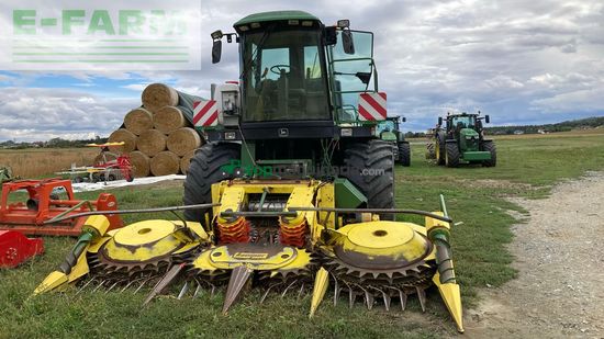Cosechadora de Cereal - John Deere - 6750