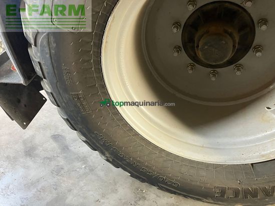 Empacadora gigant - Massey Ferguson - 3130F RB