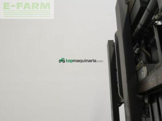 Elevadora - Combilift - cbe3000