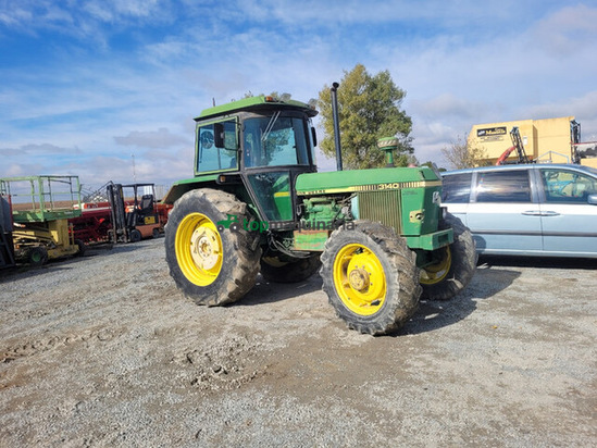 Tractor agrícola - John Deere - 3140