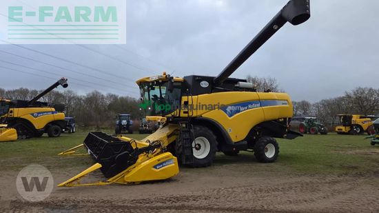 Cosechadora de Cereal - New Holland - cx 8040