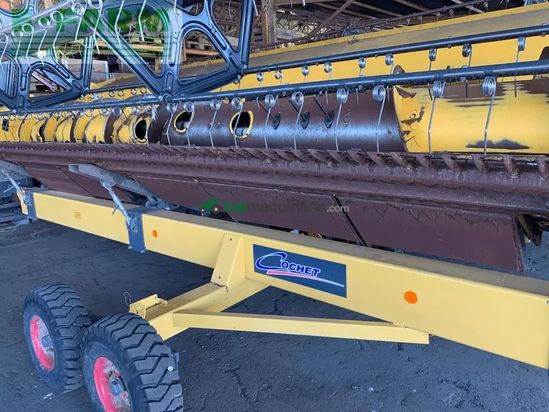 Cosechadora de Cereal - New Holland - cr 8.80 smarttrax