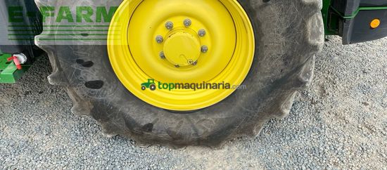 Cosechadora de Cereal - John Deere - 8300