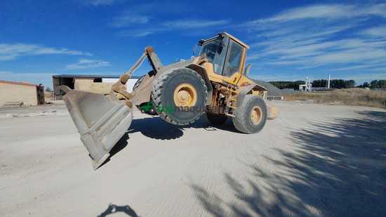 Pala cargadora VOLVO L120F